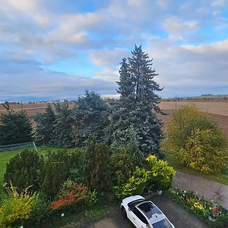 Work & Rhaesa Апартаменты